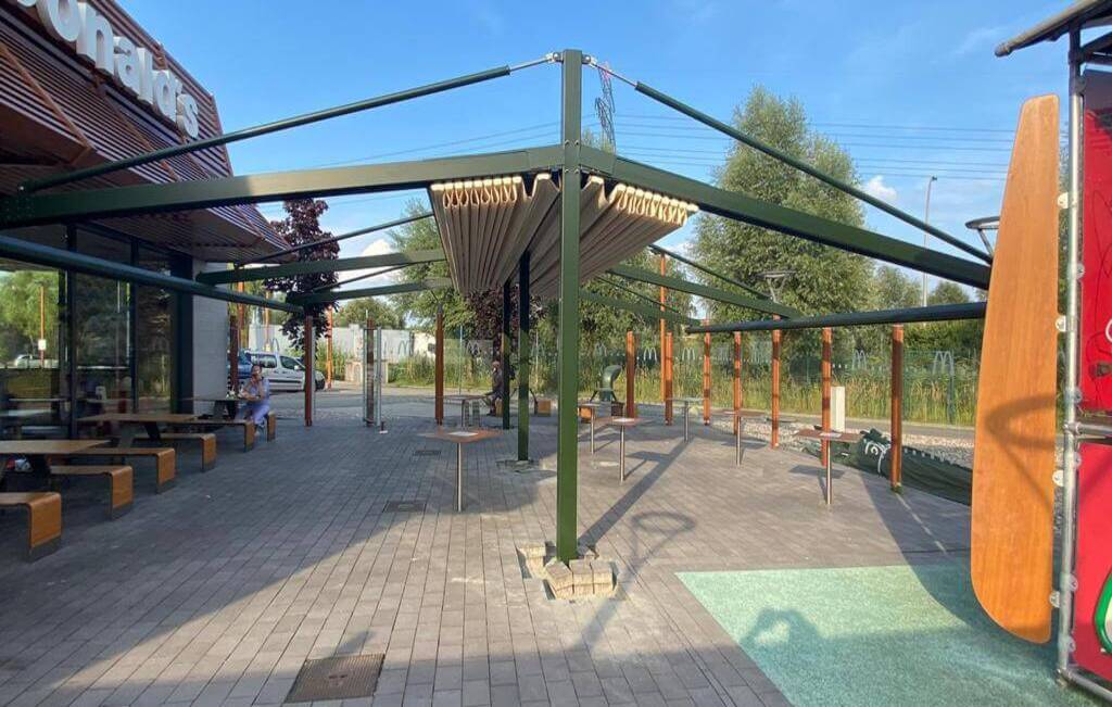 Pergola-Marine-Mc-Donald-Hamburg