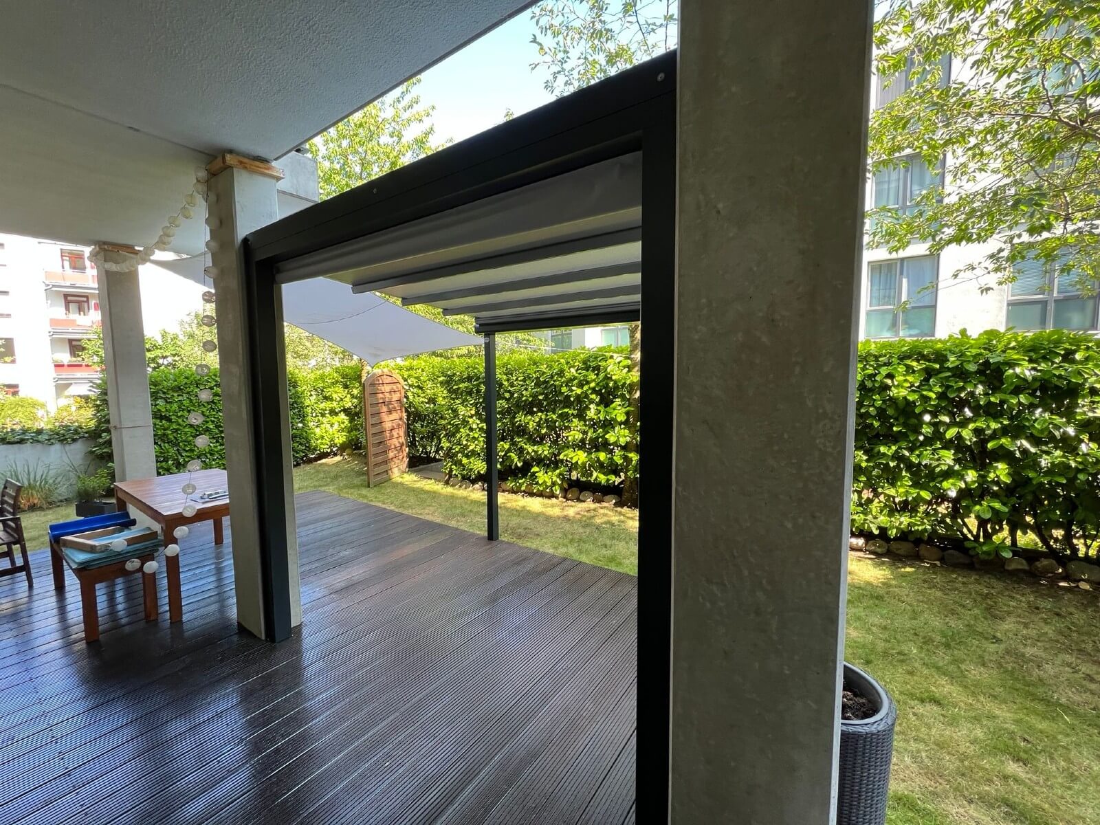 Pergola Silver von Palmiye bei Zschimmer