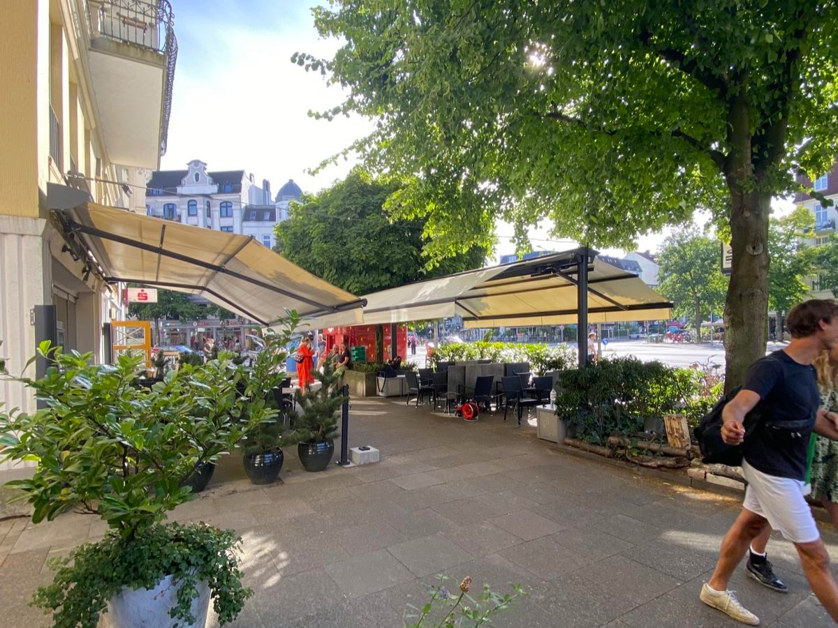 Gastronomie Markisen Sunrain im urbanen Umfeld in Hamburg Eppendorf