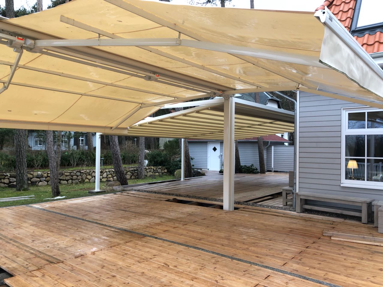 Zschimmer - Pergola Sunrain Q - Markise - Freistehend - Terrassenfaltdach