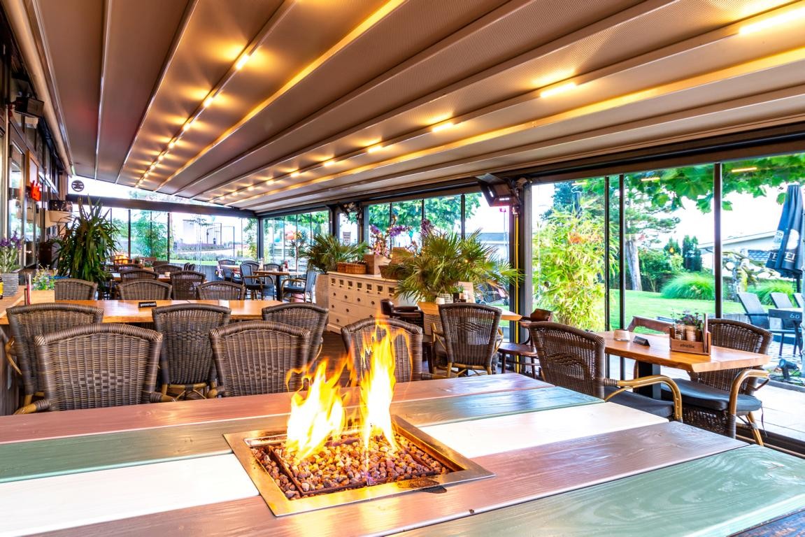 Palmiye Pergola Silver bei Zschimmer in Hamburg