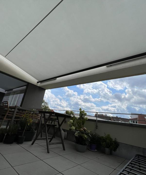 Manuelles Sonnensegel: Shade Structure - Sonnenschutz Hamburg