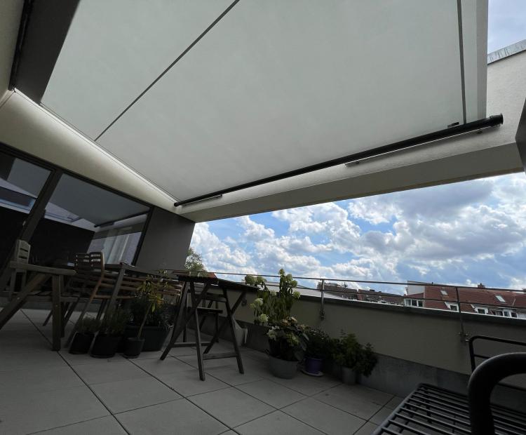 Manuelles Sonnensegel: Shade Structure - Sonnenschutz Hamburg