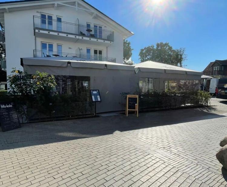 Gastroschirme-Broiler-Bar-Zingst