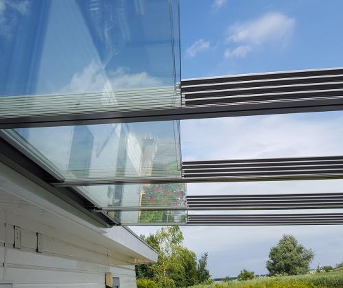 Das elektrische Glasschiebedach von Vitello-System