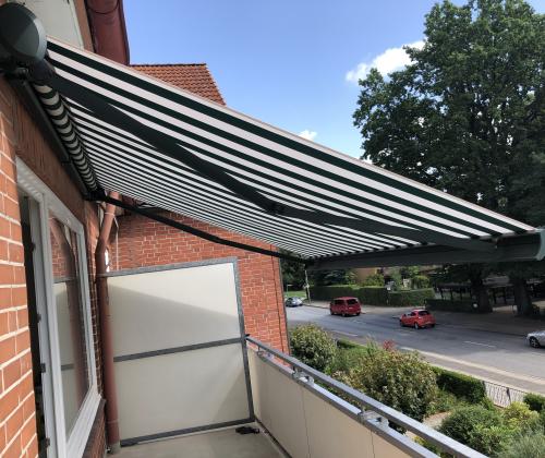 Stilvoller Sonnenschutz im Hamburg Farmsen - Kassettenmarkise