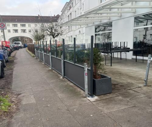 1-Windschutzelement-Hamburg-Barmbek-20022025