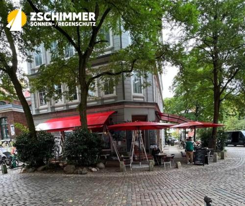 Sunrain Markise und Schatello im Cafe Geyer