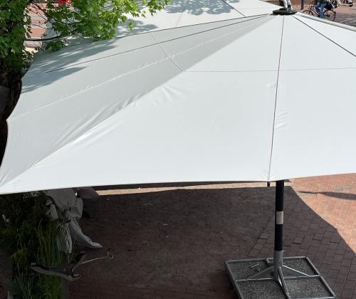 Gastronomieschirm Albatros für ein Restaurant