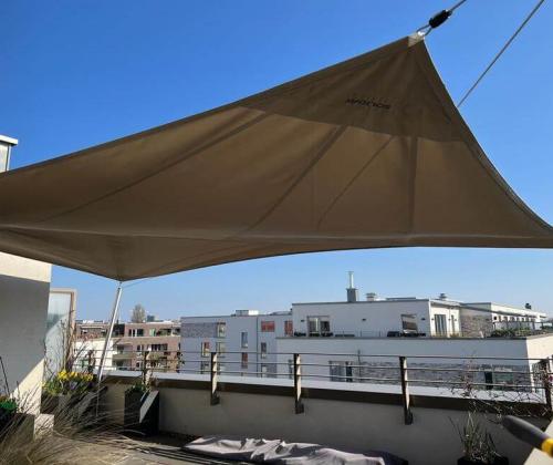 Soliday-Sonnensegel-Schlammgrau1