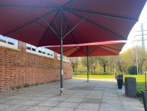 Sonnenschirm Schattello von May bei Zschimmer in Hamburg